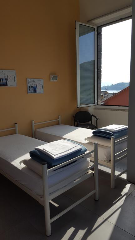 Ostello Porto Venere ภายนอก รูปภาพ
